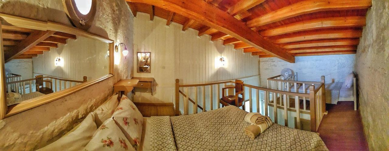 Lilyum Alacati - Tas Ev Exterior foto