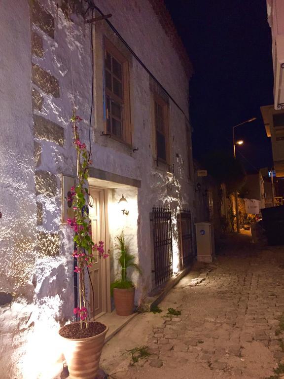 Lilyum Alacati - Tas Ev Exterior foto